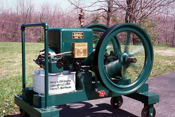 Witte 5HP Kerosene Engine - Springtime at Oswego NY